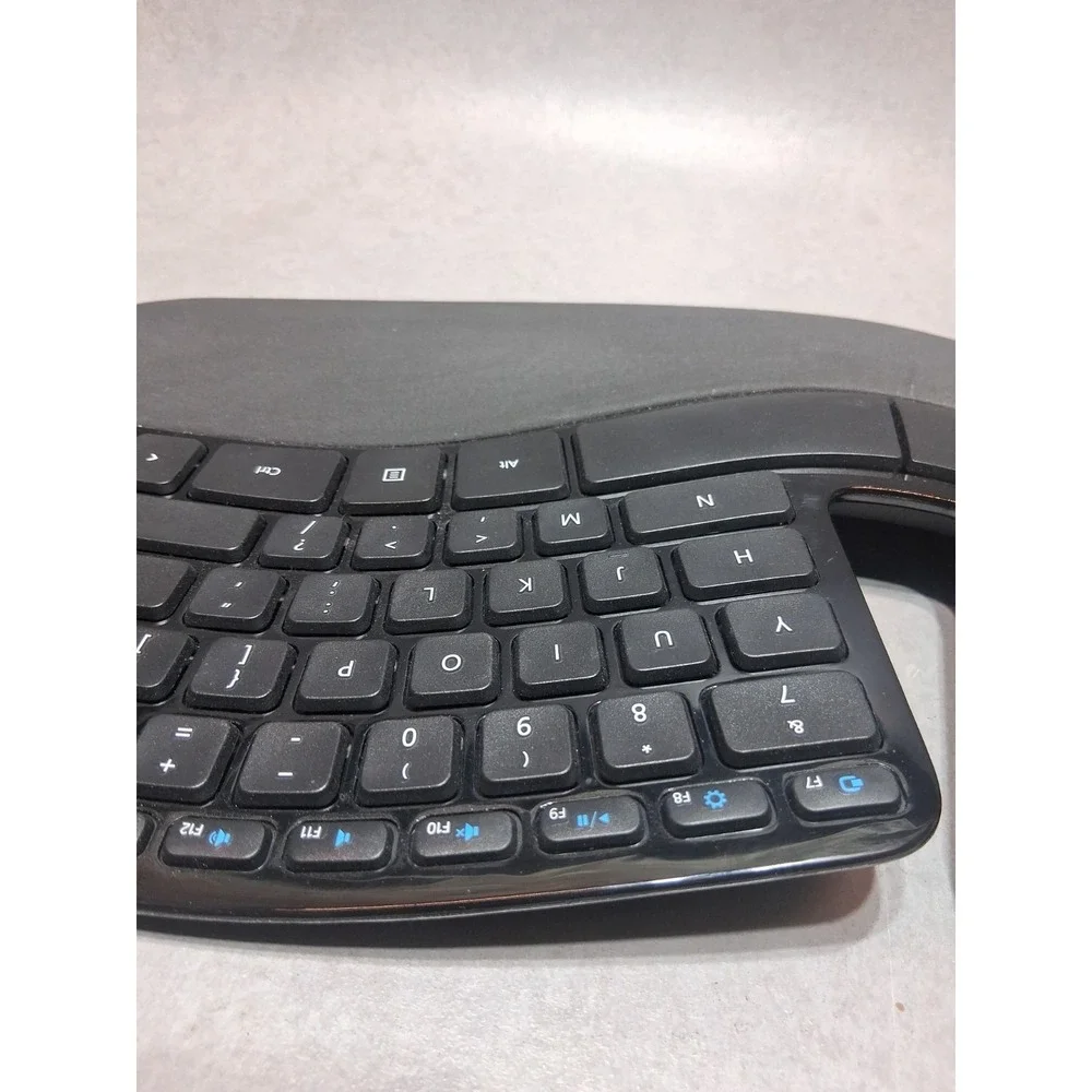 Microsoft Sculpt Ergonomic Wireless Desktop Keyboard, Keypad, Mouse w/USB Dongle